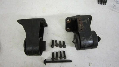 98-02 Dodge Ram 5.9L 24V Cummins Motor Mounts 52022011 , 52022012 - Image 1 of 4