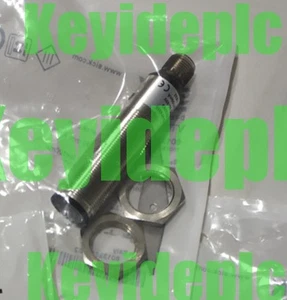 Original SICK Spiegel reflektierende Lichtschranke VL18-4P2240V Sensor #Ke - Bild 1 von 4