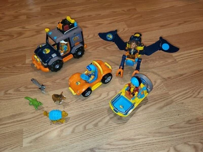 Go Diego Go by Learning Curve set Car, Boat, Jeep and Animals Set of 4 use. - Image 1 of 4
