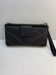 Relic Checkbook Credit Card Wallet Black Wristlet 7.75 X 4.25 “ - Picture 1 of 7