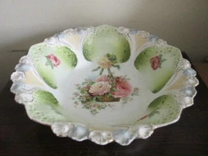 R S Prussia Germany Unmarked Handpainted Porcelain Serving Bowl Roses Gold Green - Picture 1 of 8