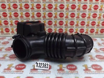 Tubo de manguera de admisión de aire KIA SOUL 2012-2013 1,6 L 281382K600 OEM Foto 1 de 4