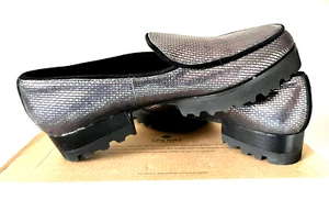 Donald J. Pliner Damen Elen Halbschuhe Carbon Pebbled Metallic Leder Größe 6,5 M - Bild 1 von 8