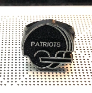 VTG 1970's- New England Patriots NFL Team Football Ring Plastic Gumball - Picture 1 of 3