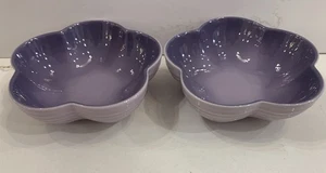 2er Set, Le Creuset Blumenschalen Schale 12 cm - Blue Bell Lila - Brandneu - Bild 1 von 7