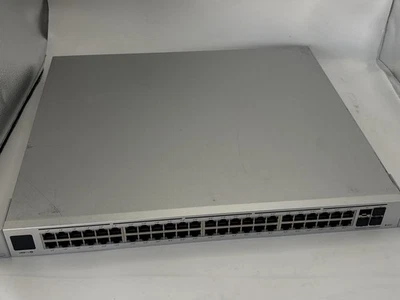 Conmutador Ethernet PoE Ubiquiti Networks USW-48-POE Unifi 48 puertos Foto 1 de 4