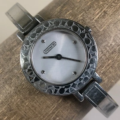 Reloj Coach Mujer CA.25.7.14.0424 Vestido Acero Inoxidable Cuarzo Analógico 27mm 6 1/4" Foto 1 de 4