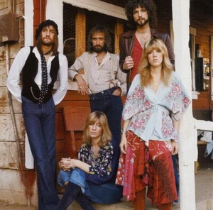 FLEETWOOD MAC / THE VERY BEST OF - 2 CD SET - as new - not sealed - Picture 1 of 2