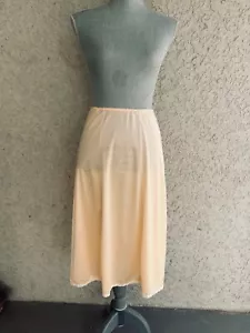 Vintage Sylray Pfirsich Nylon Halb Slip Coquette Cottagecore Rock-Größe Small - Bild 1 von 6