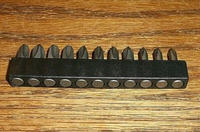 DEWALT UNBRANDED SCREWDRIVER TIP SET PH1, PH2 AND PH3 PHILIPS 11 PIECE SET - Image 1 of 3