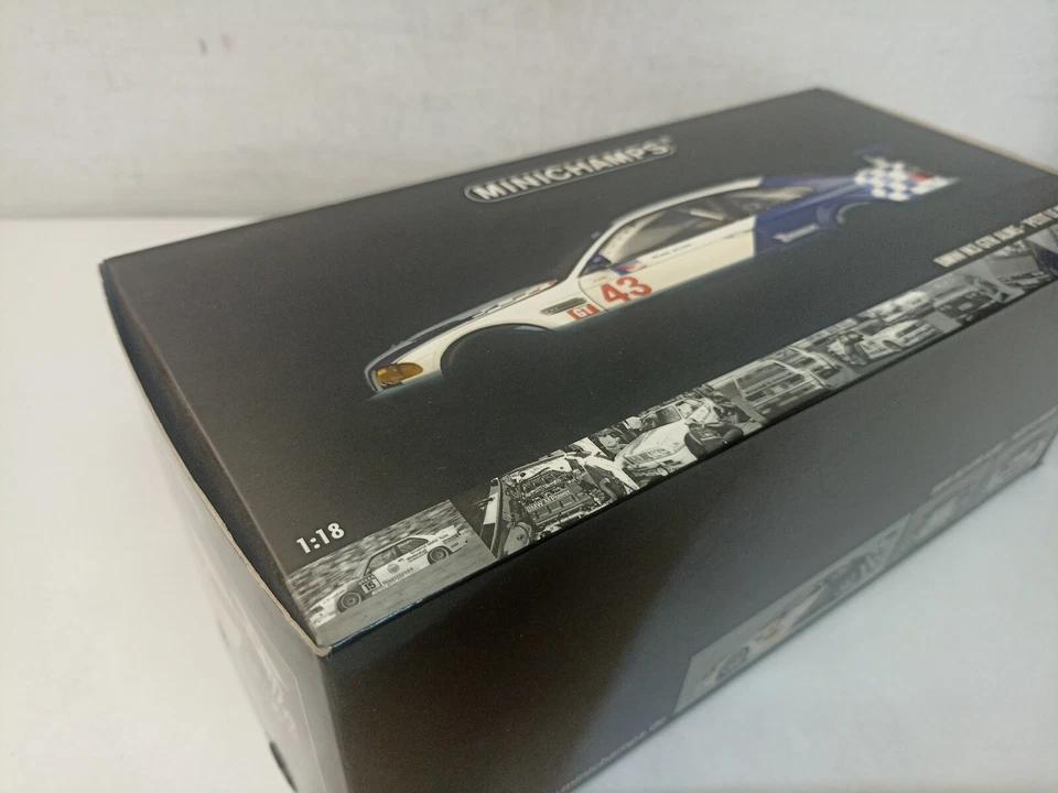 Bmw M3 GTr Alms Petit Le Mans 2001 Minichamps Muller 43 Diescast Sc 1/18-Y1-H19 - Immagine 1 di 4