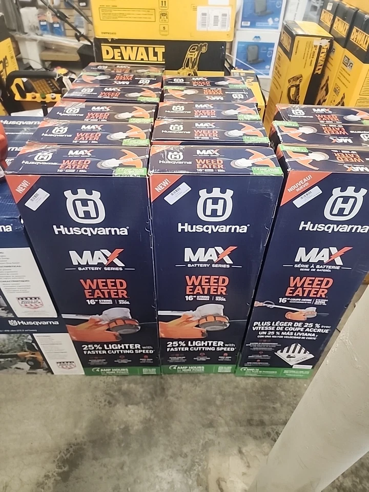 Husqvarna 320iL MAX Battery Trimmer Kit - Image 1 of 1