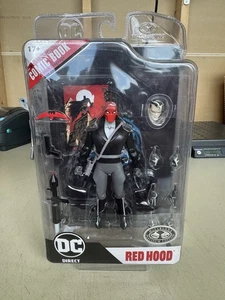 DC Direct Batman: Le Avventure Continuano CAPPUCCIO ROSSO Modellino 6 pollici con fumetto - Foto 1 di 5