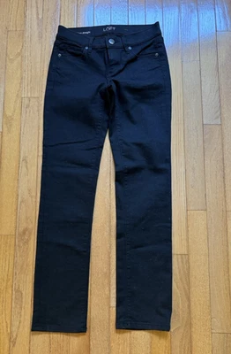 Pantalones de mezclilla rectos modernos negros Ann Taylor Loft talla pequeña 25/0P nuevos con etiquetas Foto 1 de 4