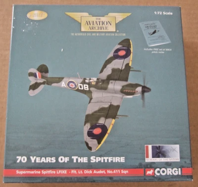 ARCHIVO DE AVIACIÓN CORGI SUPERMARINE SPITFIRE LFIXE NO. 411 Sqn 1:144 AA31925 Foto 1 de 4
