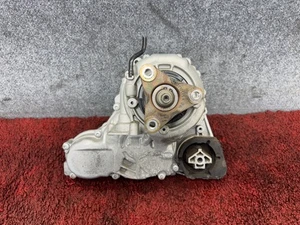 BMW F30 F32 F22 F06 F07 F10 F12 F02 TRANSFER CASE CARRIER BOX ATC35L OEM 28K B - Picture 1 of 11