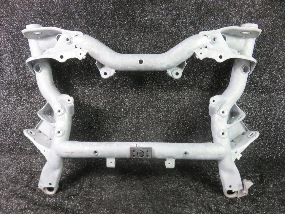 Motor travesaño Mercedes Benz E400 descapotable tracción trasera delantero 15 17 A2046280657 OEM Foto 1 de 4