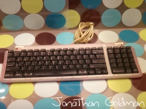 Apple USB Keyboard Clear Strawberry Red iMac Power Mac G3 G4 Cube G5 Pro M2452 - Picture 1 of 2