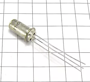 4 Stück Germanium Transistor NPN GT404E 2SD127 hfe 60 -150 Fuzz Face UdSSR - Bild 1 von 5