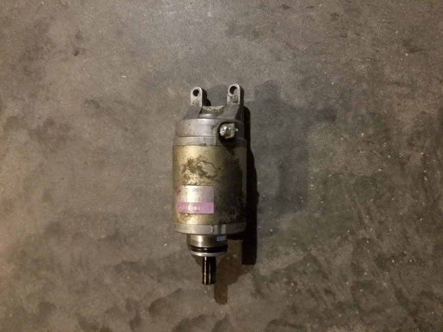 Suzuki GSXR 600 750 1998 1999 2000 motor de arranque Foto 1 de 1