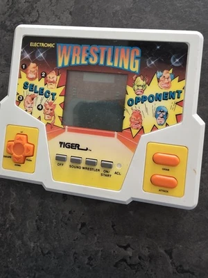 Tiger Electronics Wrestling Handheld Game 1988 MISSING BATTERY COVER - Image 1 of 2