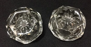 Juego de 2 salinas abiertas de cristal tallado antiguo - Imagen 1 de 3