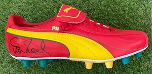 PHIL NEAL HAND SIGNED FOOTBALL BOOT LIVERPOOL AUTOGRAPH ENGLAND - Picture 1 of 1