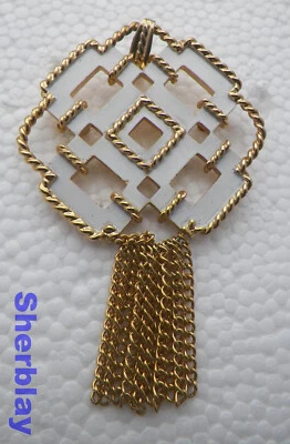 Broche colgante broche broche borla cadena forma cuadrada esmalte blanco joyería AVON vintage Foto 1 de 2