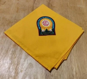 Pañuelo NOAC 1992, estampado amarillo - Imagen 1 de 4