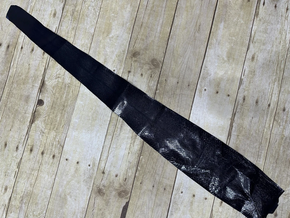 Cuero de serpiente genuino piel real piel de serpiente Ayers pitón boa sonajero látigo Foto 1 de 1