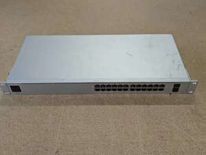 Ubiquiti USW-24-POE UniFi Switch 24 Port PoE Gigabit Ethernet Managed Switch - Picture 1 of 2