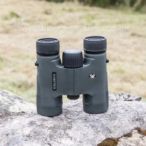 Vortex Diamondback 10x28 HD Binoculars. HD model with full accessories - Picture 1 of 12