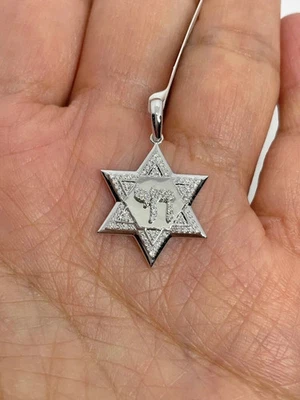 Colgante Estrella de David Moissanita Redondo 0.26Ct Chapado en Oro Blanco 14K Cadena Libre Foto 1 de 4