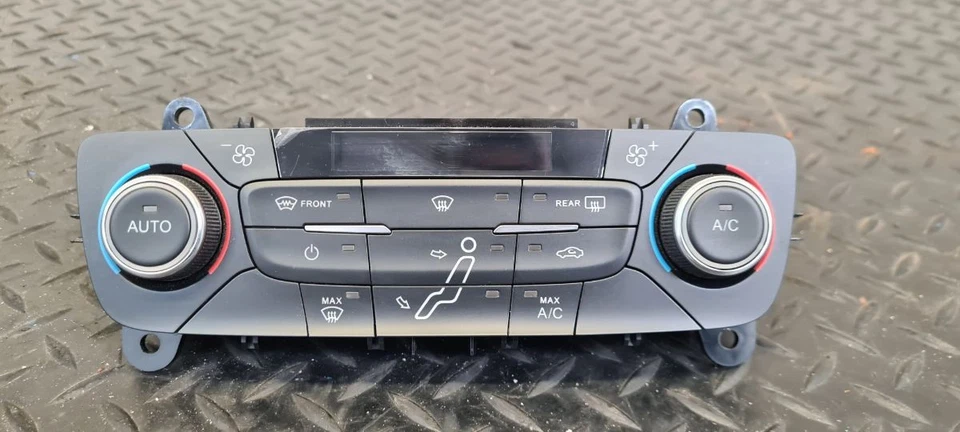 FORD FOCUS MK3 FL (C346) 2018 INTERIOR HEATER CONTROL PANEL WITH CLIMATE 2377120 - Image 1 of 4