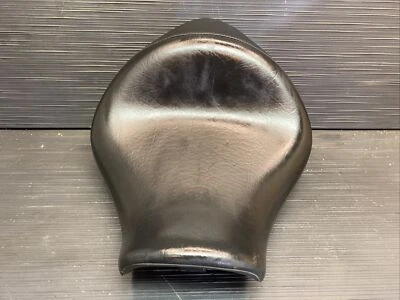 2003 年本田 VTX1300S 前驱动座椅原始设备制造商 #41923 — 第 1/4 张图片