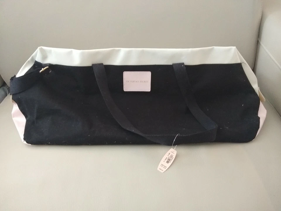 Victoria Secret Getaway Weekender Duffle Bag Tote Pink White Black Logo