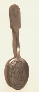 VINTAGE PEWTER COLLECTOR SPOON REVOLUTIONARY WAR HISTORICAL FIGURE NATHAN HALE - Picture 1 of 2