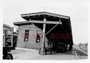 2E446 RP 1957 DL&W LACKAWANNA RAILROAD STAION EAST STROUDSBURG PA - Picture 1 of 1