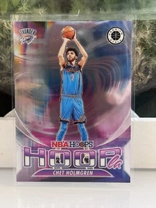 2023-24 Panini NBA Hoops Premium Stock Hoopla Nr. 14 Chet Holmgren - Bild 1 von 2