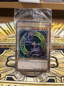 Yugioh Dunkler Magier TN23-DE001 Quarter Century Secret Rare OVP - Bild 1 von 1