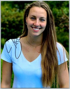 Leonie Beck signed Autogramm 8x10 Foto Olympia Schwimmerin - Bild 1 von 1