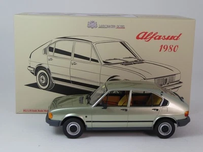 Laudoracing Alfa Romeo Alfasud 1.2 4 porte verde acqua met. 1980 1/18 LM198A - Immagine 1 di 3