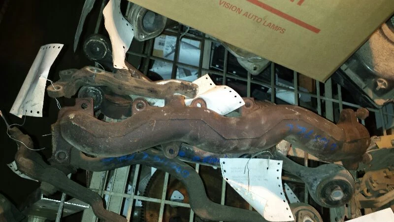 Colector de escape trasero pasajero 8-300 4,9 L compatible con 89-93 DEVILLE 367078 Foto 1 de 1