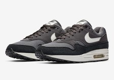 NIKE AIR MAX 1 AH8145 012 Thunder Cinza/Vela Branco/Preto-Camurça/couro/Malha