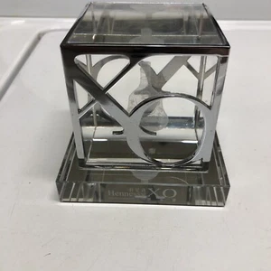 Hennessy X.O Cognac fermacarte cubo decorazione trasparente merce alcolica - Foto 1 di 7