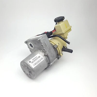 2011-2015 Dodge Charger Chrysler 300 Power Steering Pump OEM P68059524AJ - Image 1 of 4