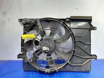 14-15 Hyundai Tucson Engine Cooling Fan Motor Assembly Genuine OEM 253802S550 - Image 1 of 4