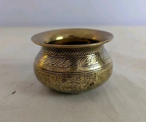 Antiguo cuenco de latón chino oriental baratija almacenamiento de píldoras vintage pequeño - Imagen 1 de 8