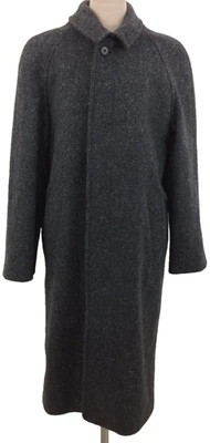 Magee Men's Overcoat Size 40R Grey Lined Donegal Tweed Used F1 - Image 1 of 4