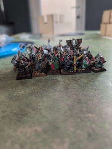 WARHAMMER FANTASY BATTLES /THE OLD WORLD DWARF LONGBEARDS REGT X15 - PRO PAINTED - Picture 1 of 11